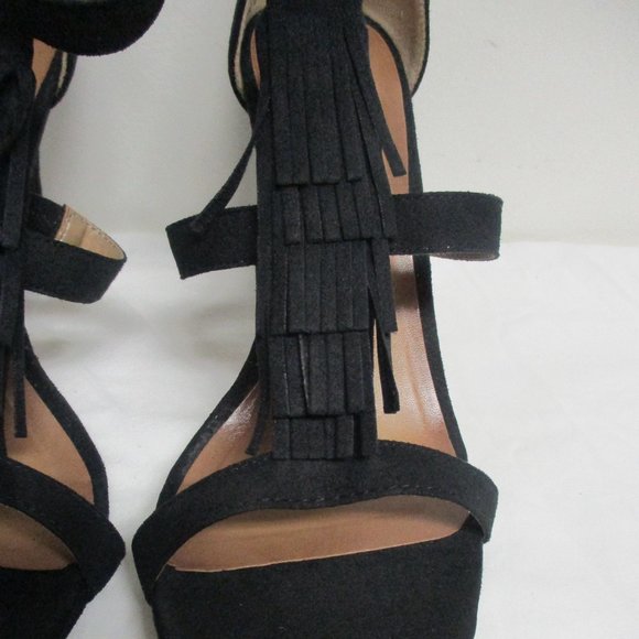 Christian Siriano Fringed Ankle Strap Statement Heels sz 8 Black Peep-Toe - Picture 5 of 9